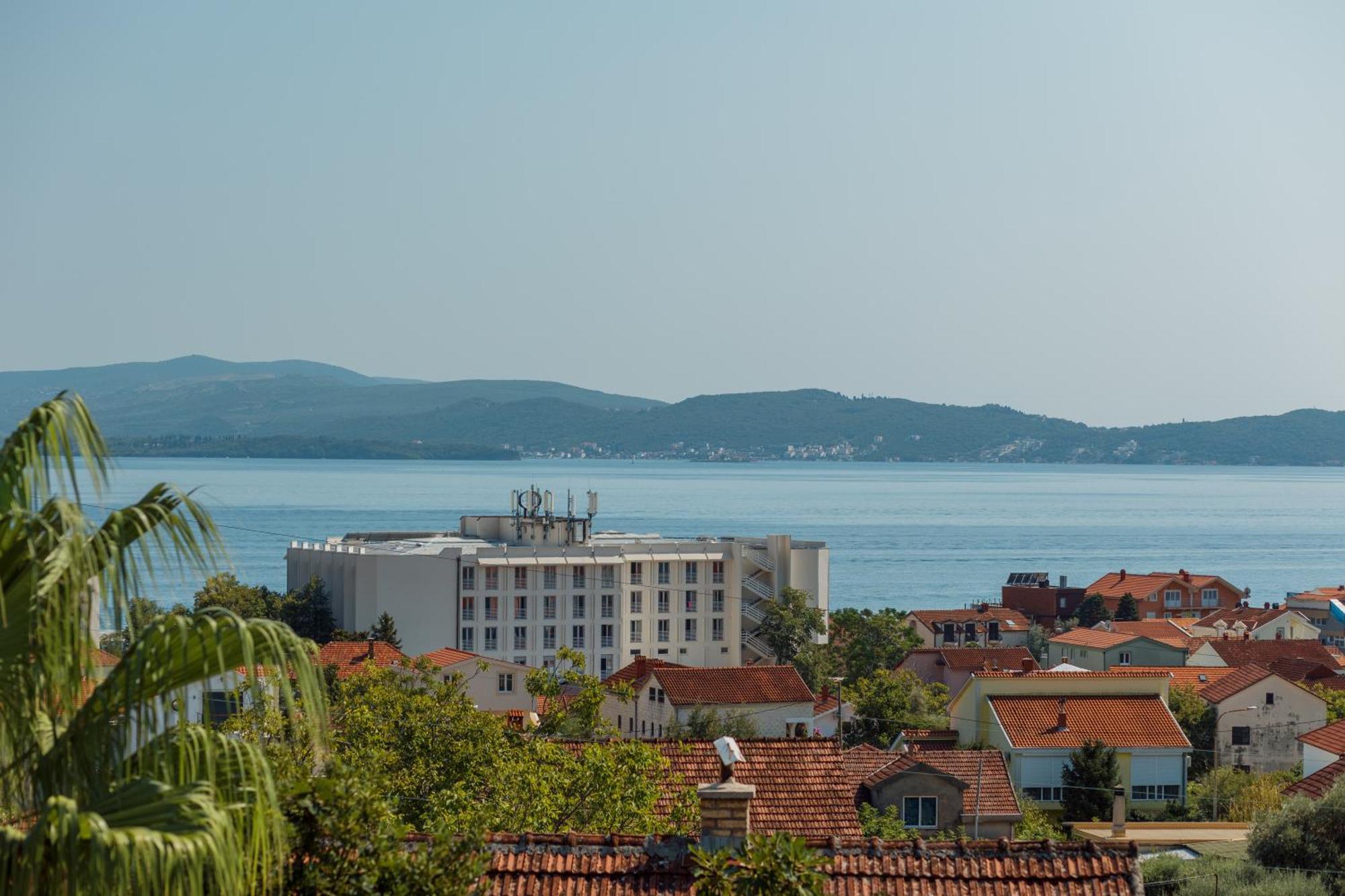 Villa Mia Apartments Бієла Екстер'єр фото