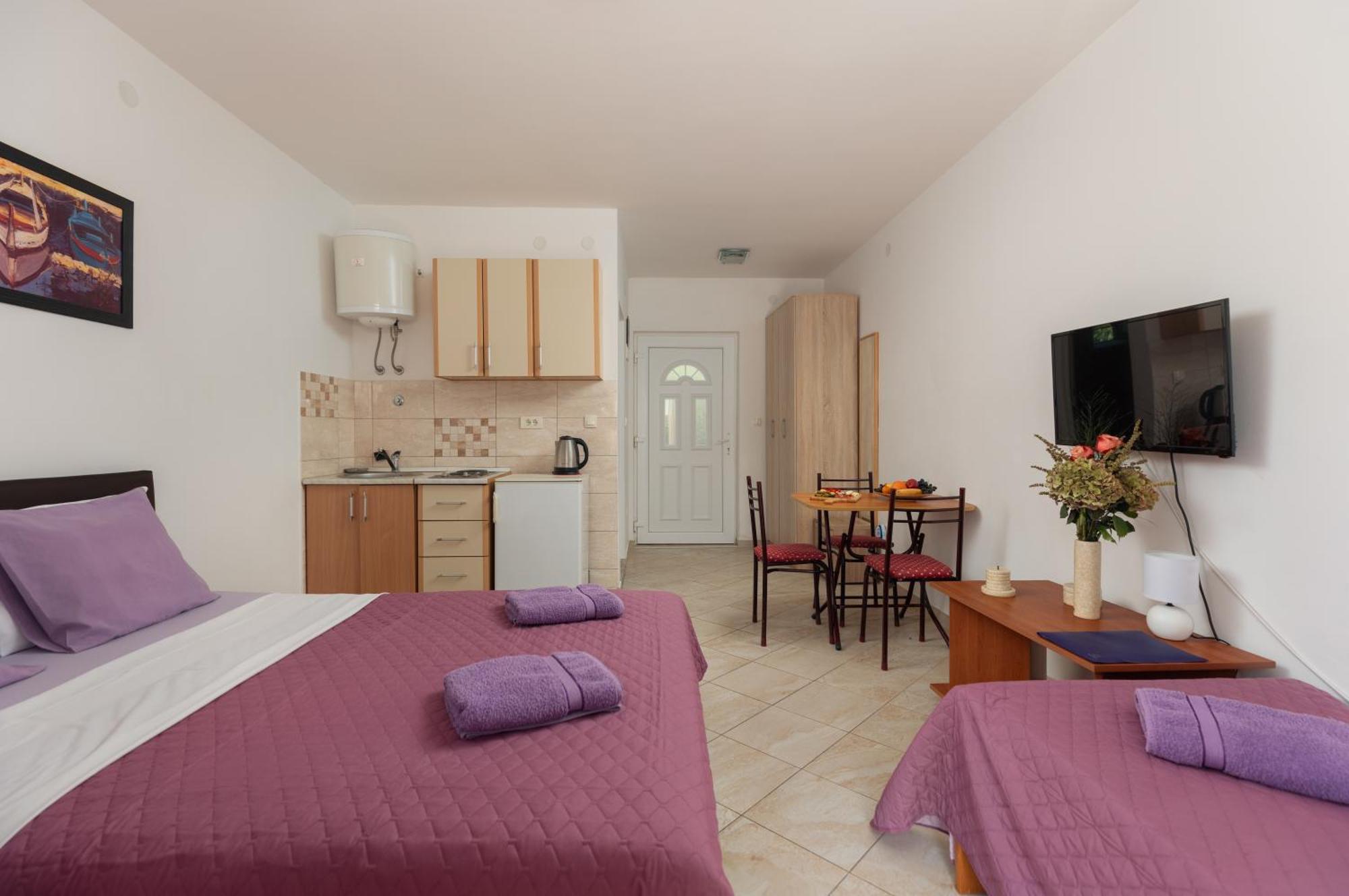 Villa Mia Apartments Бієла Екстер'єр фото