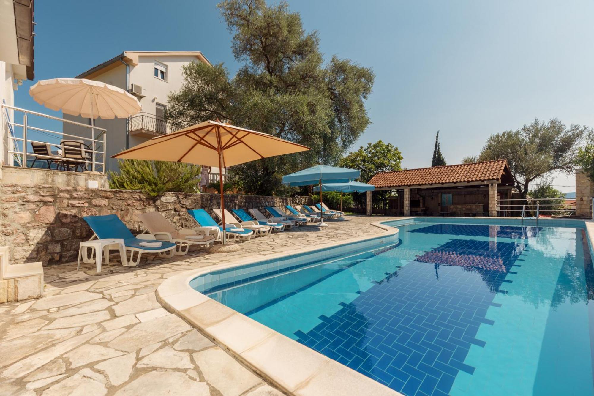 Villa Mia Apartments Бієла Екстер'єр фото