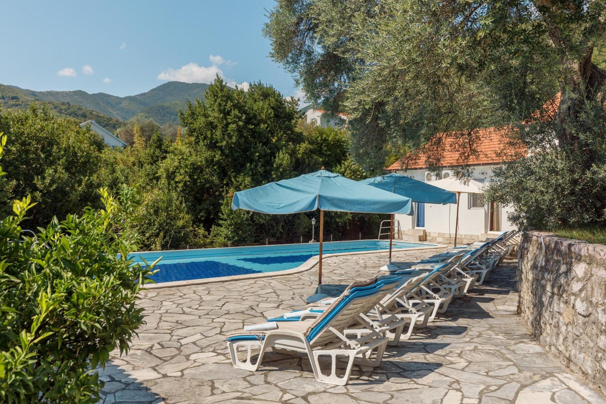 Villa Mia Apartments Бієла Екстер'єр фото