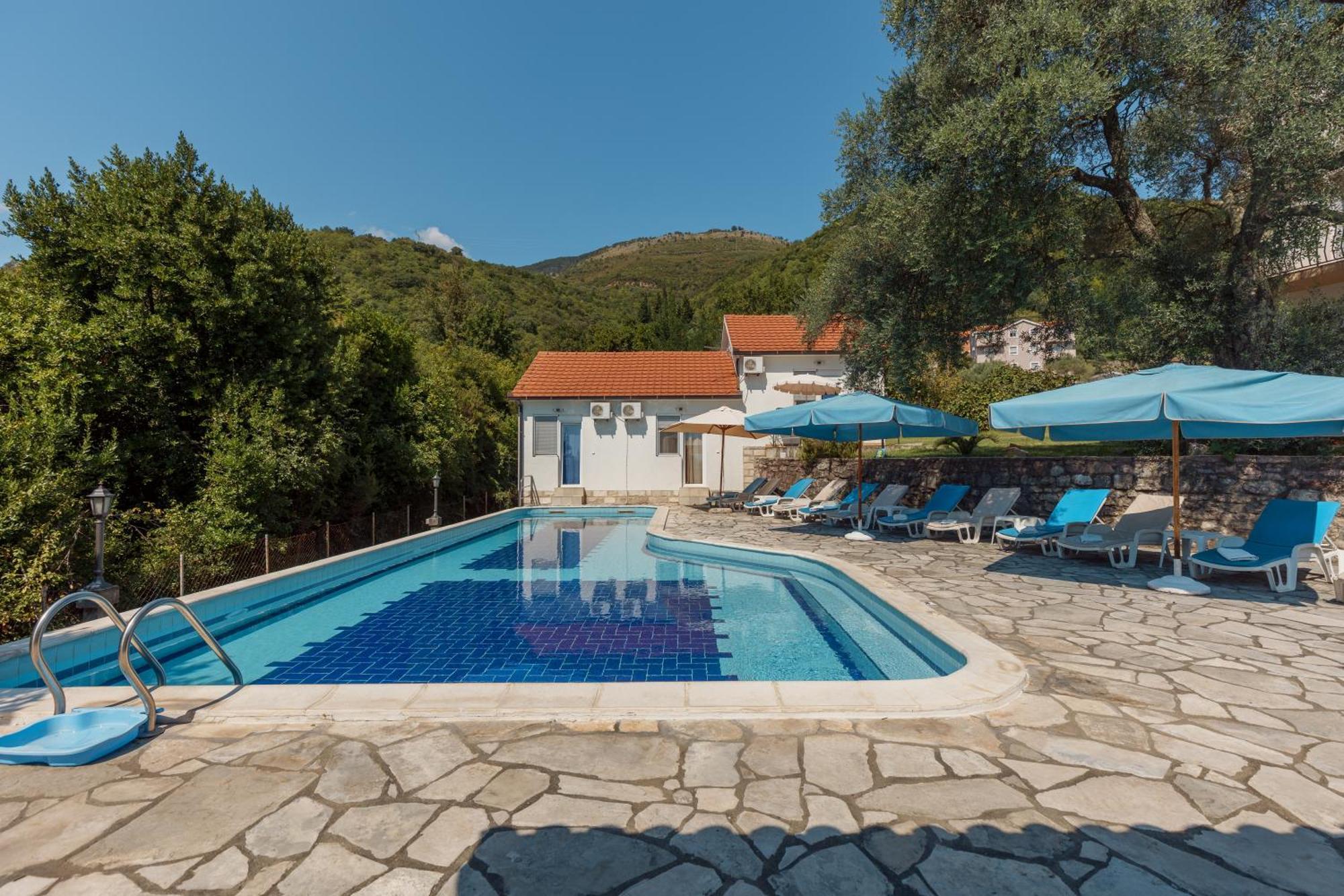 Villa Mia Apartments Бієла Екстер'єр фото