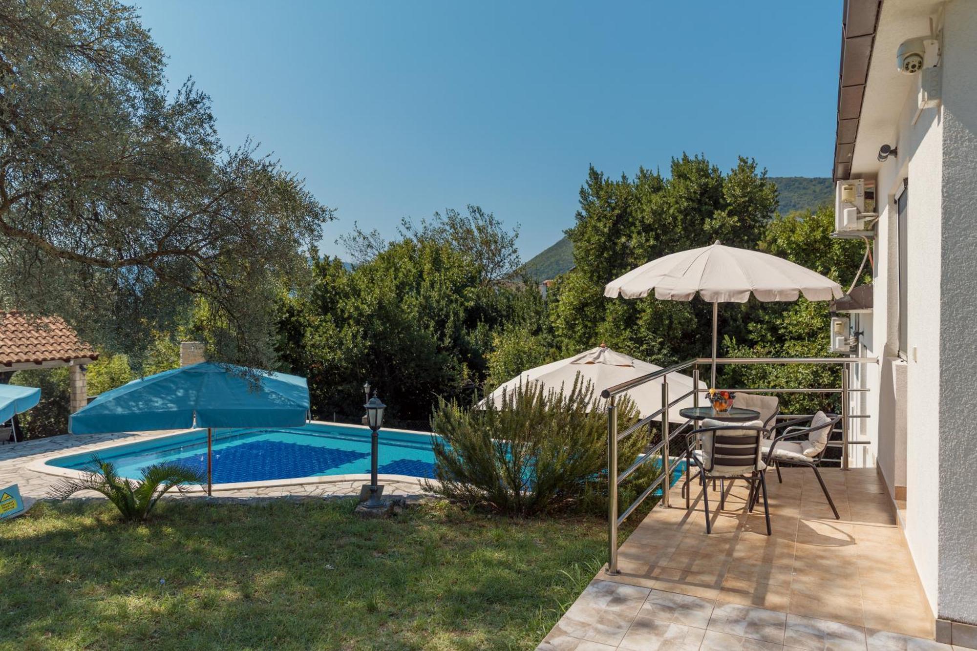 Villa Mia Apartments Бієла Екстер'єр фото