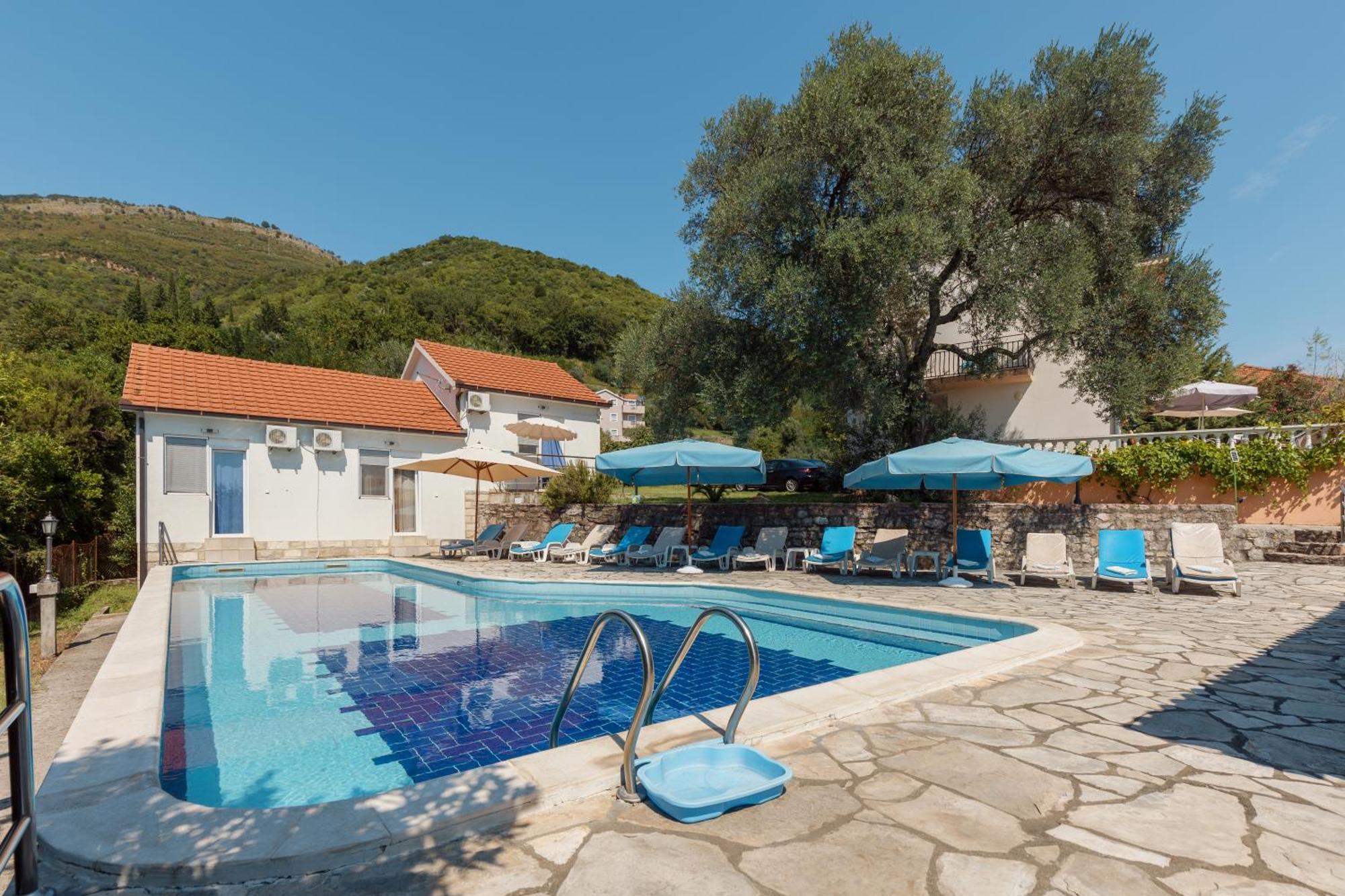 Villa Mia Apartments Бієла Екстер'єр фото
