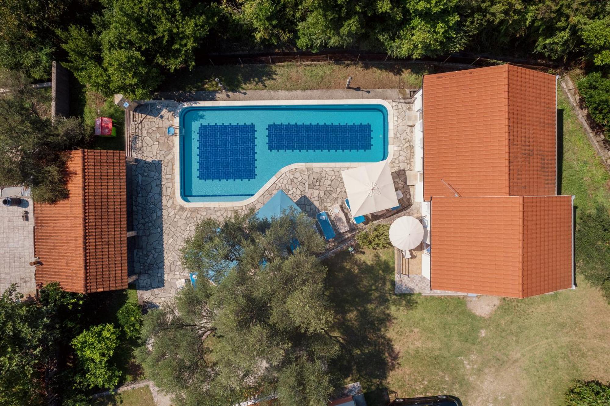 Villa Mia Apartments Бієла Екстер'єр фото