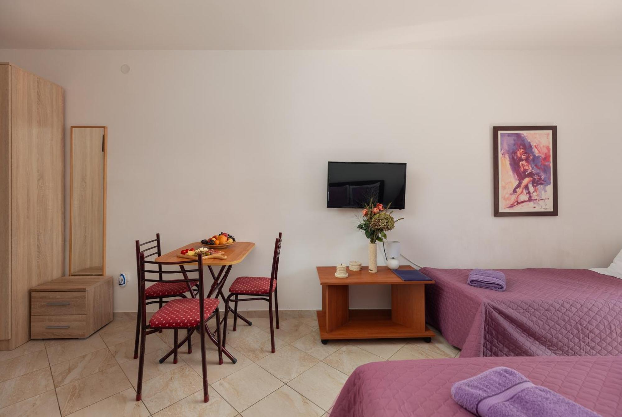 Villa Mia Apartments Бієла Екстер'єр фото